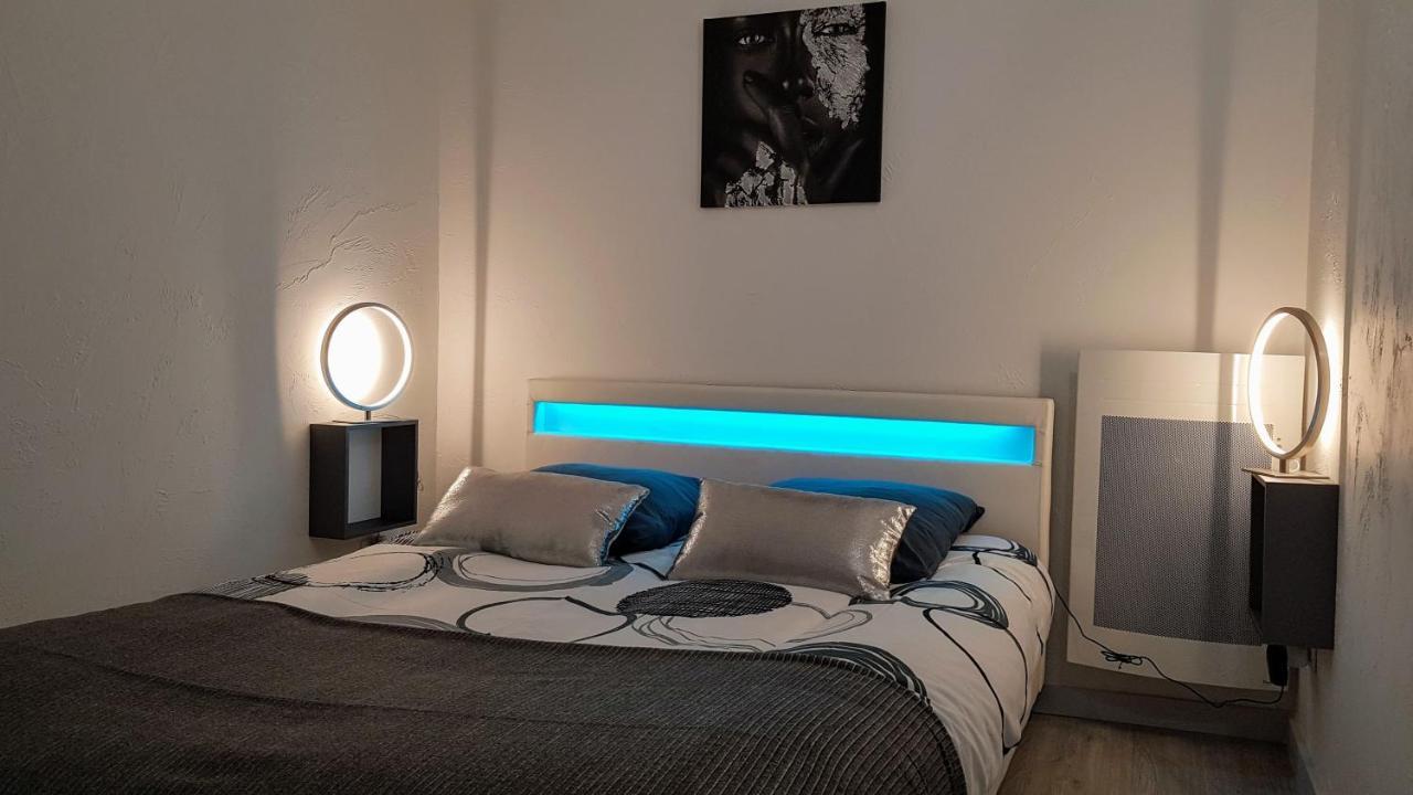 Les Nuits D'Anis - Appartements Hypercentre Le Puy-en-Velay Zewnętrze zdjęcie
