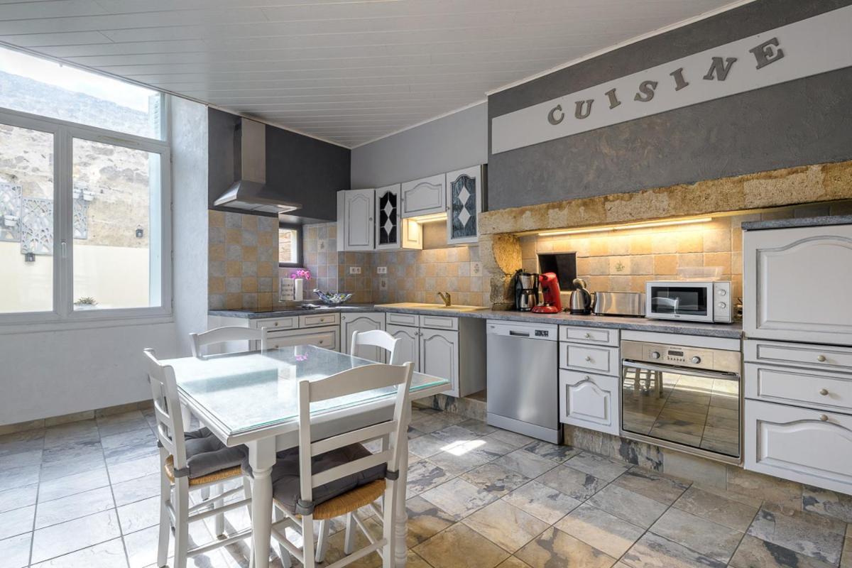 Les Nuits D'Anis - Appartements Hypercentre Le Puy-en-Velay Zewnętrze zdjęcie