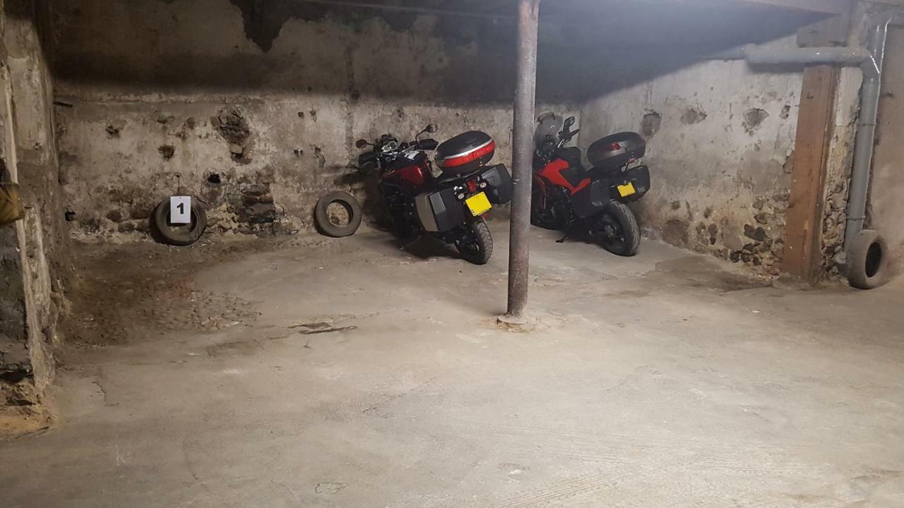 Les Nuits D'Anis - Appartements Hypercentre Le Puy-en-Velay Zewnętrze zdjęcie